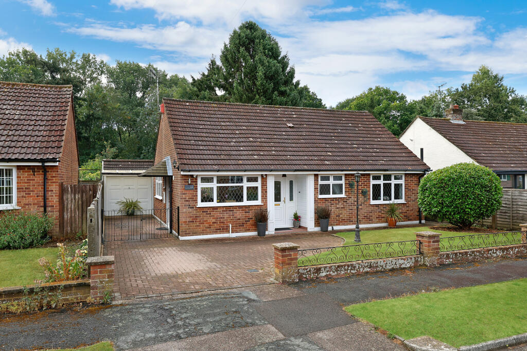 House in Reigate and Banstead, Horley