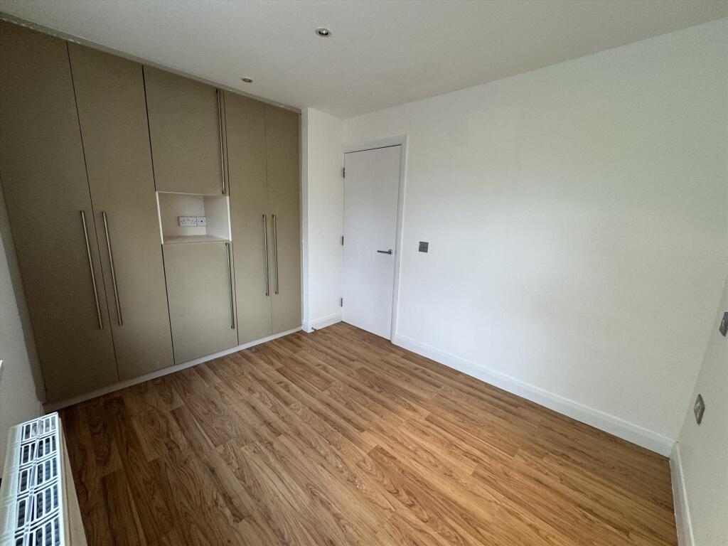 Apartment in Preston, Penwortham Lane, Penwortham - View 5