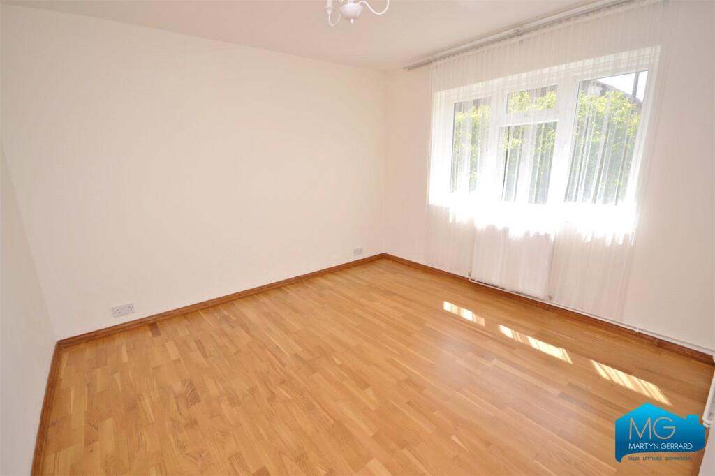 Apartment in London, High Barnet - More