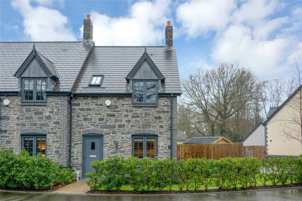 Main image of property: Briscoe Lane, Woodhouse, Loughborough