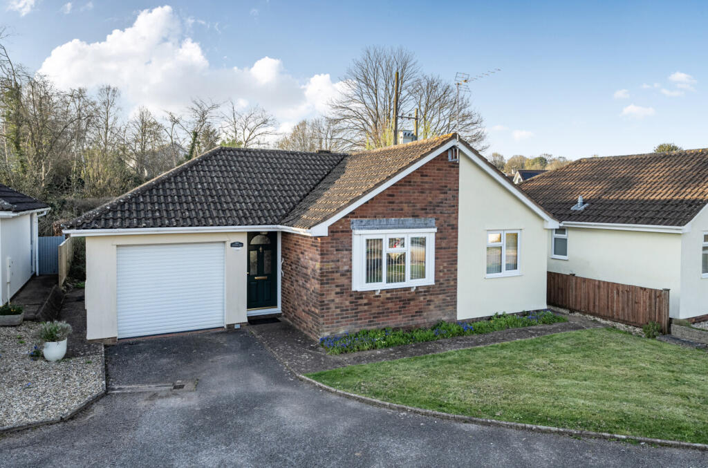 Main image of property: Meadow View, Uffculme, Cullompton, Devon, EX15