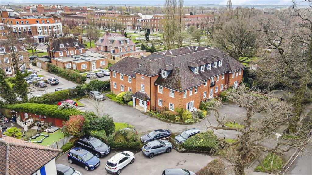 Guessens Road, Welwyn Garden City, Hertfordshire, AL8