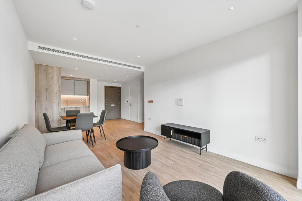 Apartment in London - More
