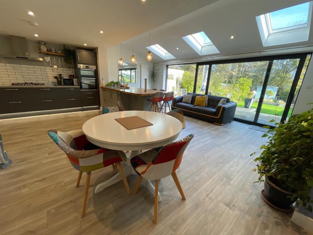 House in Dorchester - View 3