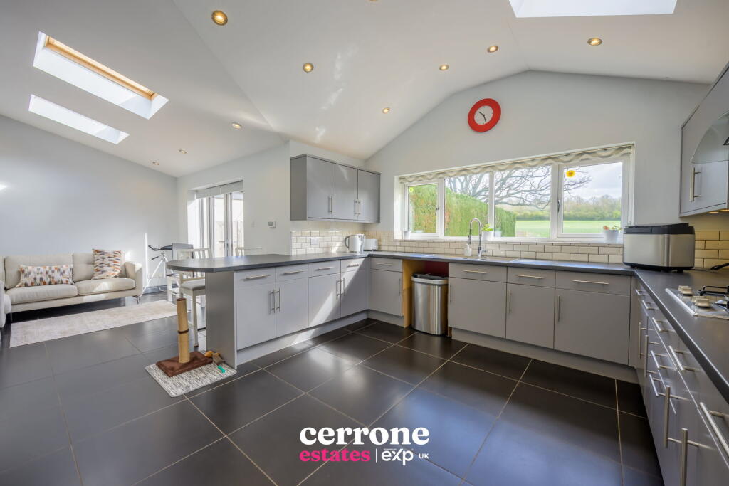 Additional image 6 of Courts Close, Hanbury, Bromsgrove, B60 4BZ