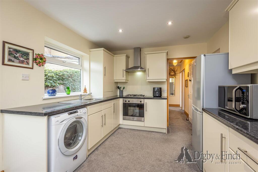 House in Nottingham - View 2