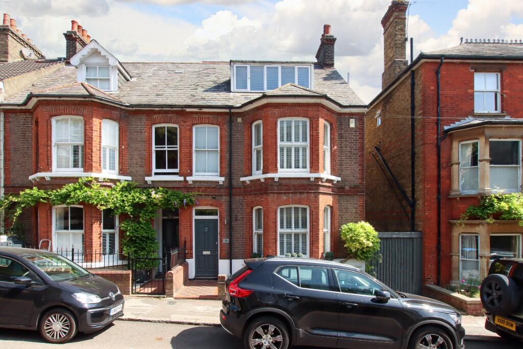 Main image of property: Charles Street, Berkhamsted, Hertfordshire, HP4