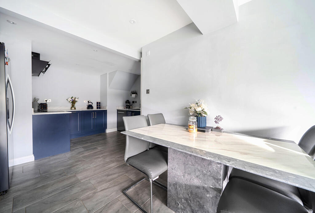 House in Stroud, Middleyard, King's Stanley - View 5