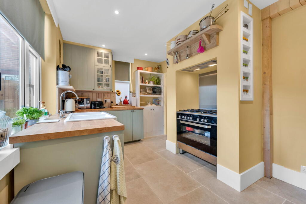 House in Leicester - View 5