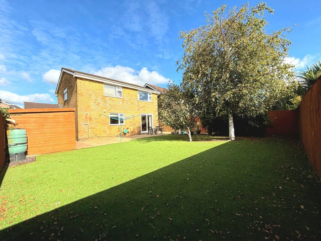 House in Bridgend, Brackla - View 4