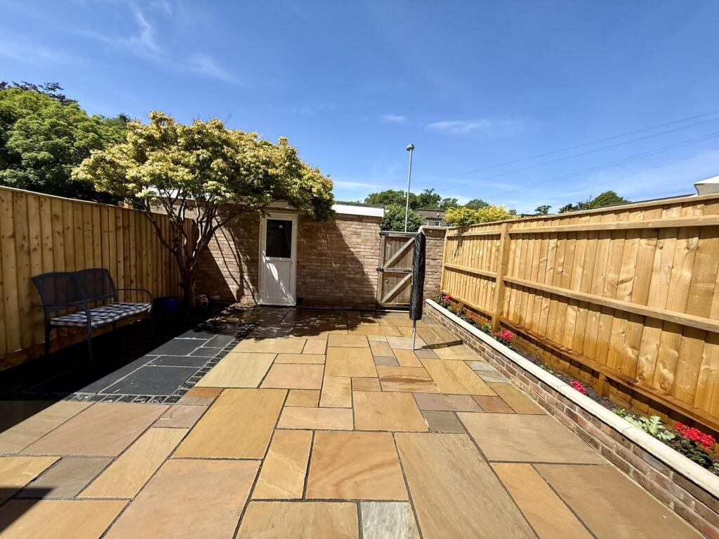 House in Highcliffe-on-Sea, Walkford, Highcliffe and Walkford - View 4