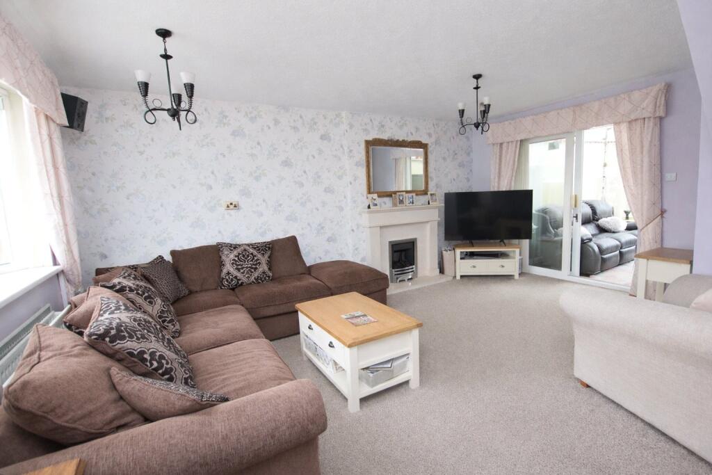 Holwick Close, Lambton, Washington, Tyne & Wear, NE38 photo 4