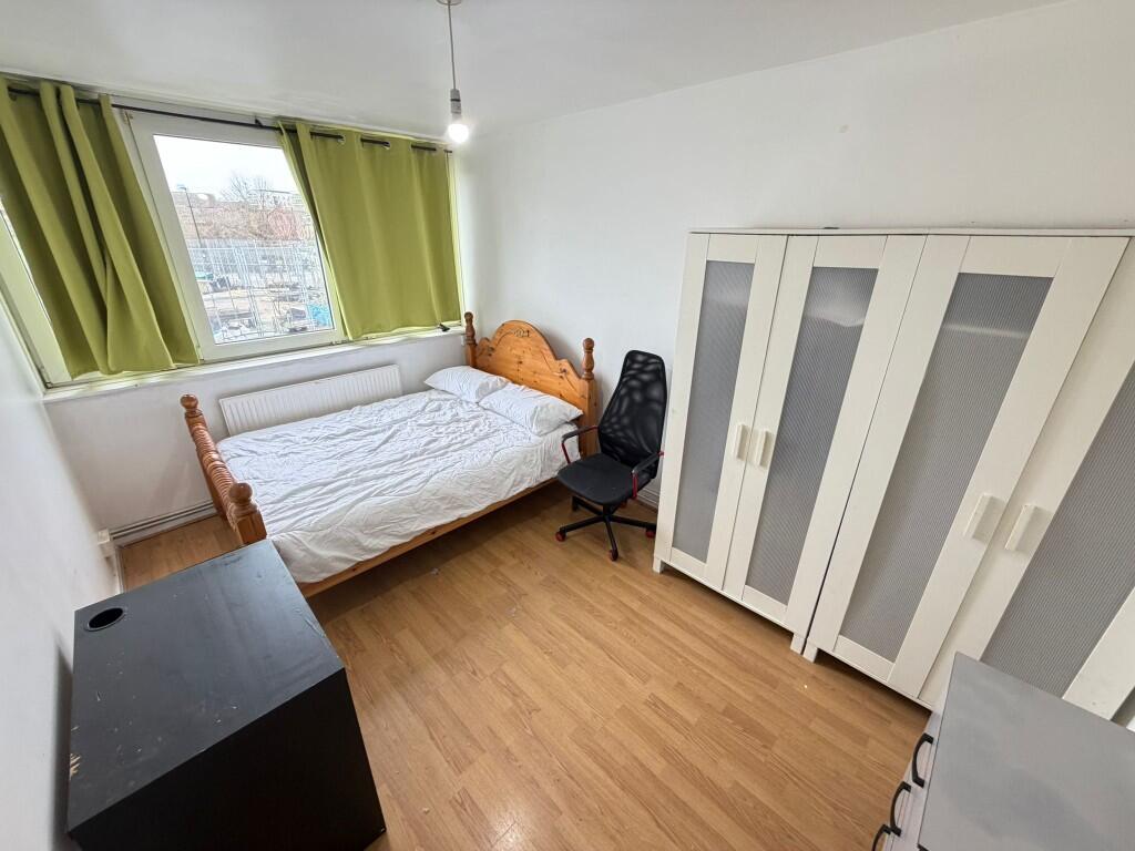 Main image of property: Augusta Street, London, E14