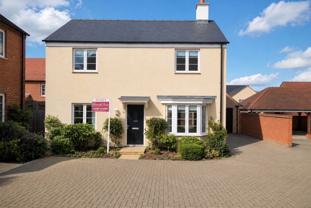 Main image of property: Needlepin Way, Buckingham, MK18