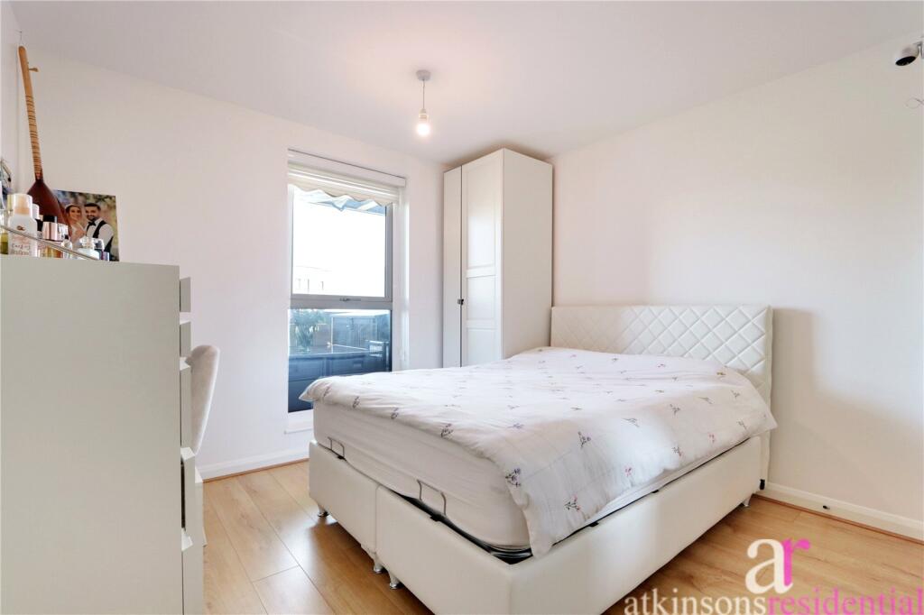 Apartment in London, Carterhatch, Southbury - View 4