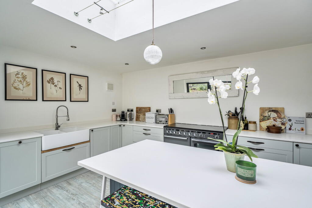 Additional image 7 of The Manse, Bath Road, Beckington BA11 6SW