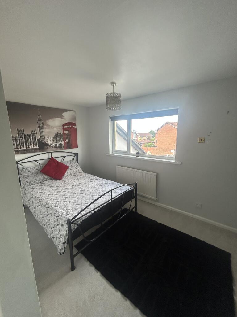 House in Rotherham, Bramley - View 5