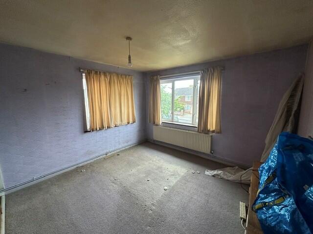 Apartment in Reading - View 4