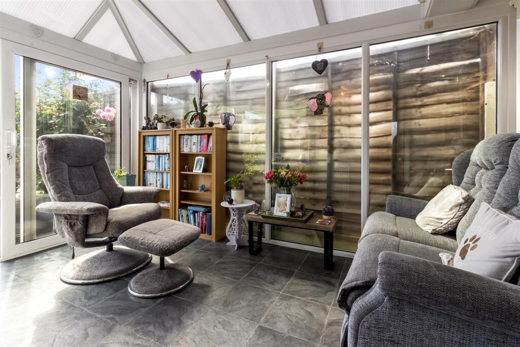 House in Brighton - View 5