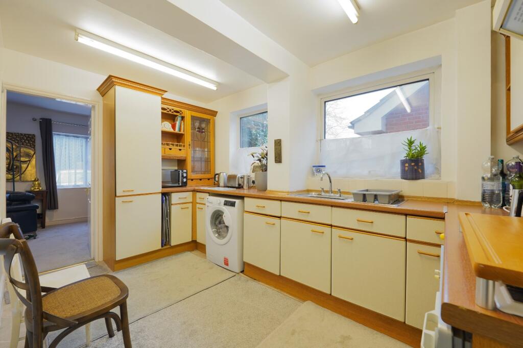 Springfields, Loughborough Road, West Bridgford, Nottingham, NG2 photo 5