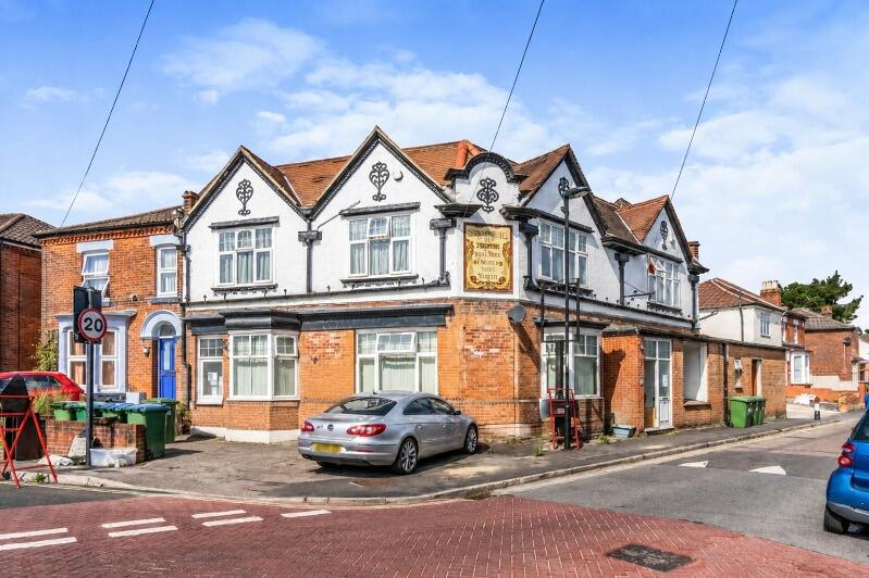Main image of property: 1 Aberdeen Road, SO17