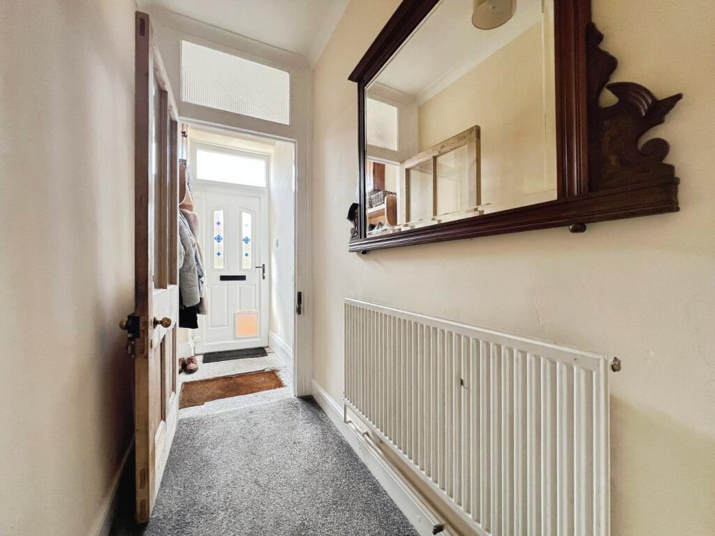 Apartment in Street, Somerset - View 5