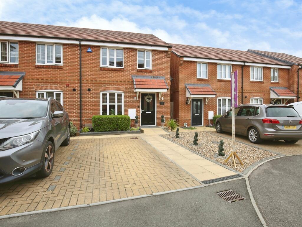 Main image of property: Thomas Way, Abingdon
