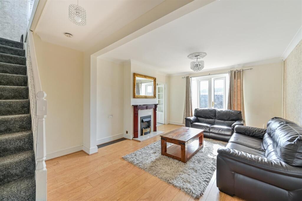 House in Reading - View 5