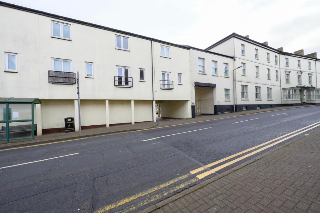 Swan Court, Ross-on-Wye photo 2