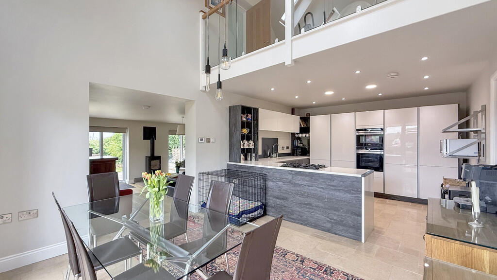 House in Dilton Marsh, Penleigh - View 6