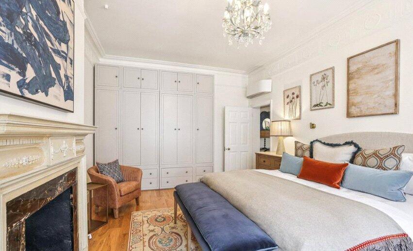 Apartment in London, Royal Borough of Kensington and Chelsea - More