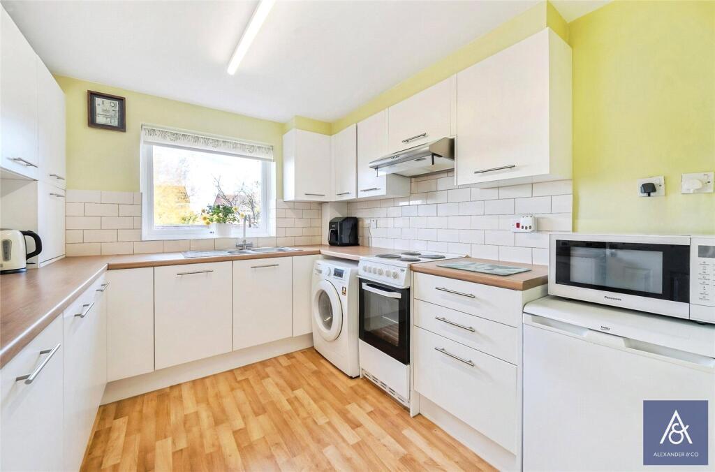 Apartment in Brackley, Radstone Fields - More