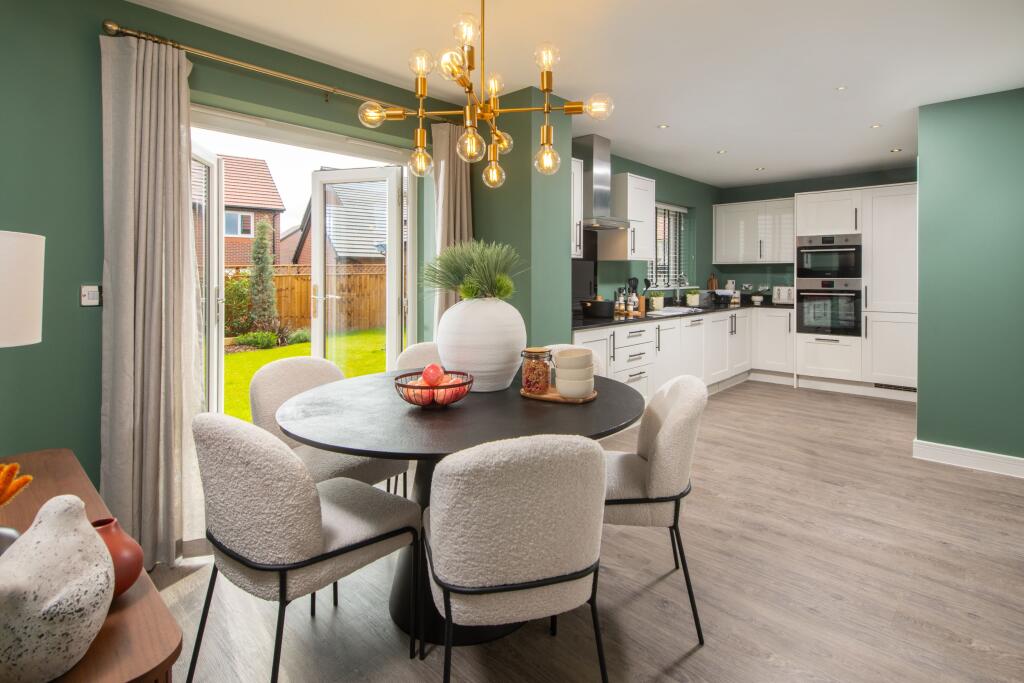 House in Bolton, Westhoughton - View 3