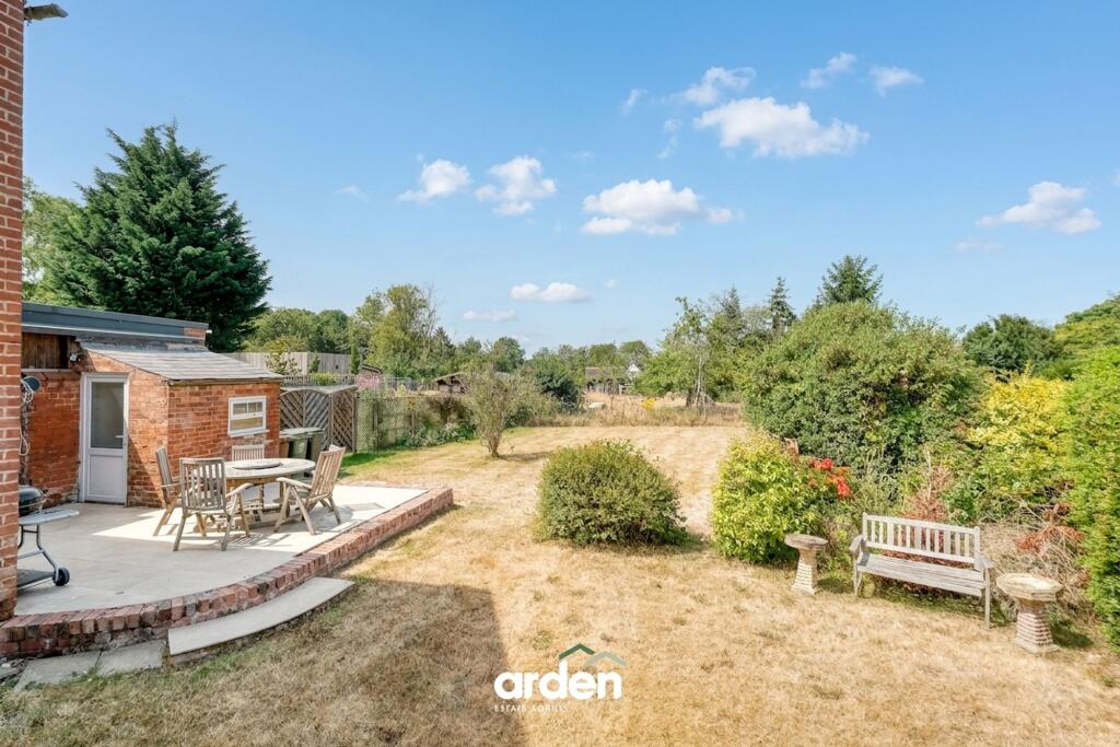 Moors Lane, Feckenham, B96 photo 4