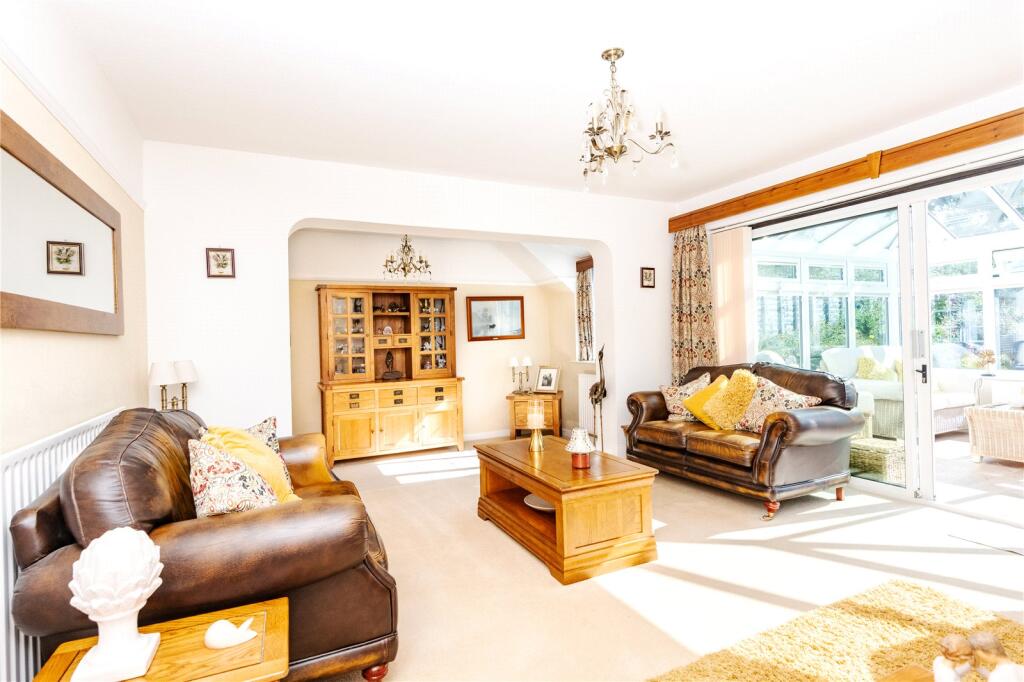 House in Worthing, Findon Valley - View 2