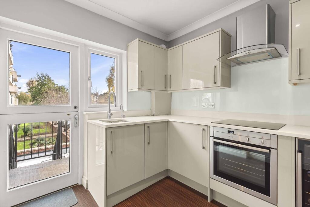 Apartment in London, Hurlingham, Fulham - View 2