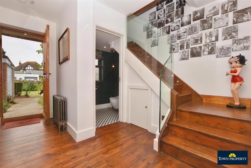 House in Wealden, Willingdon and Jevington - View 5