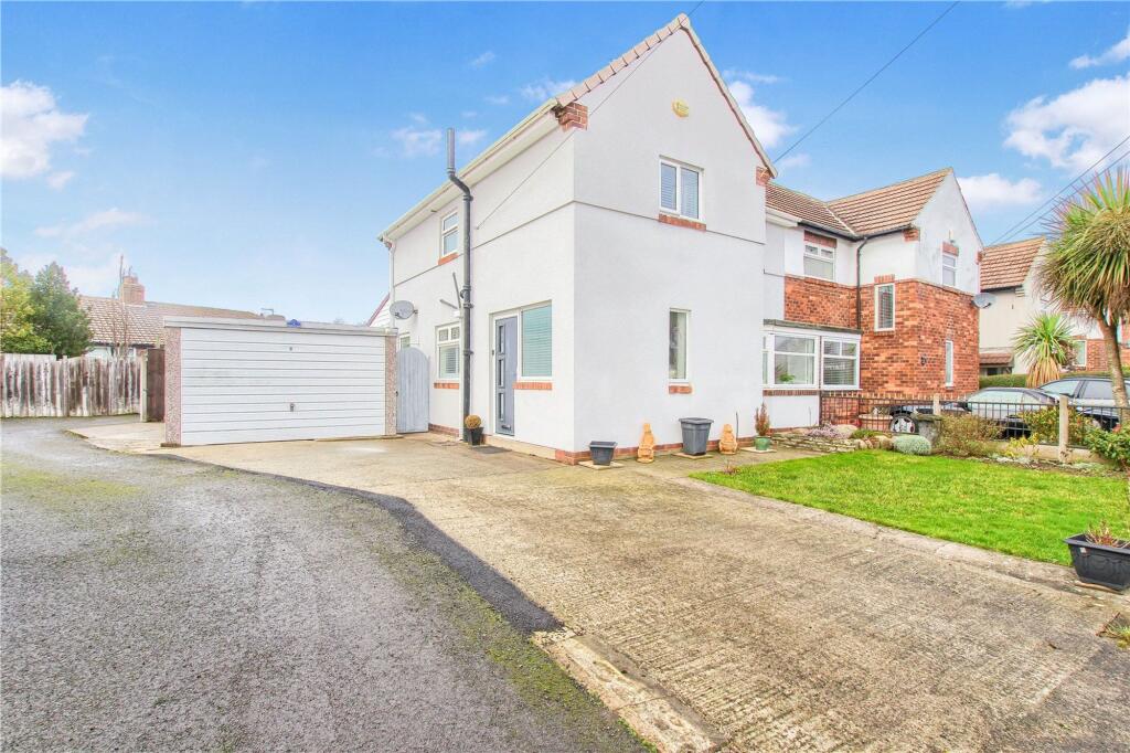 3-bed house on Wolviston Road, Billingham, TS22, £180,000