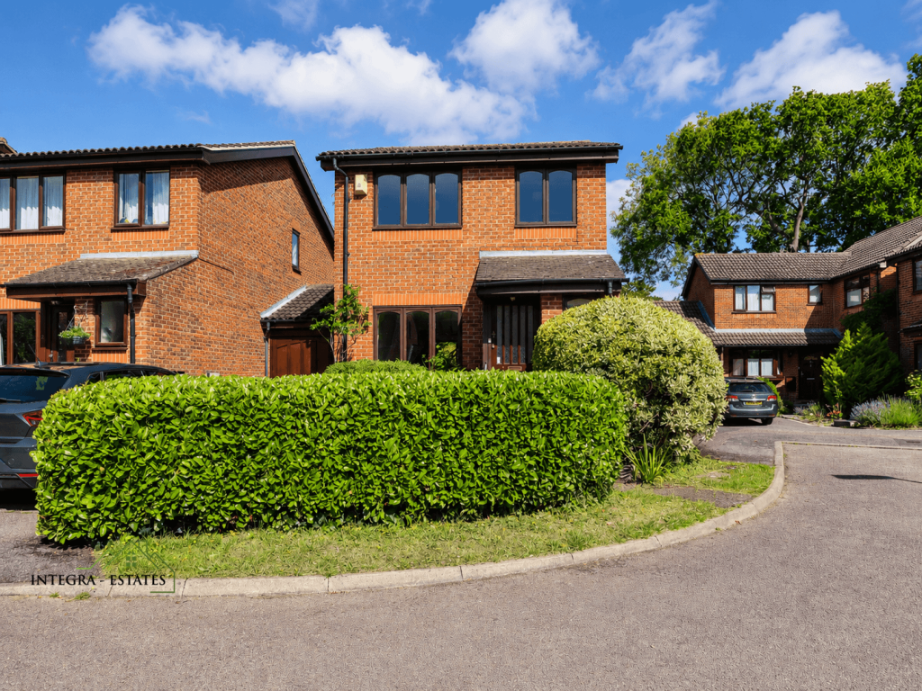 Main image of property: Brookwood Close, Shortlands, Bromley, BR2
