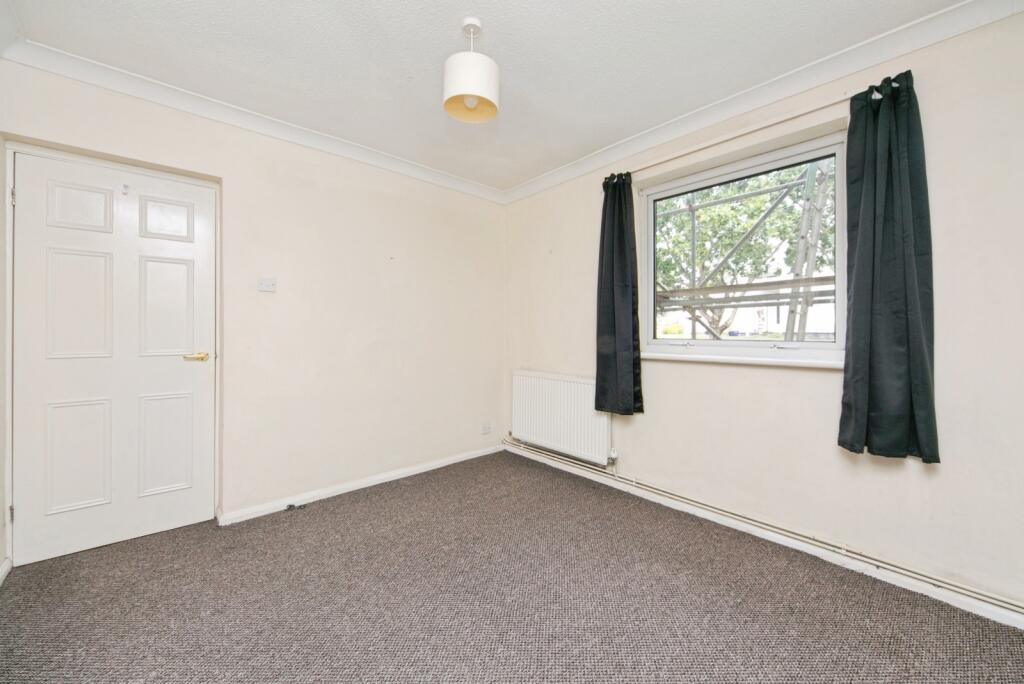 Apartment in Y Felinheli - More