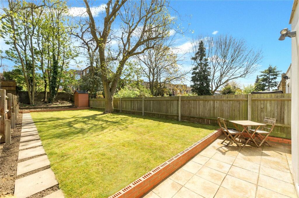 Apartment in London - View 4