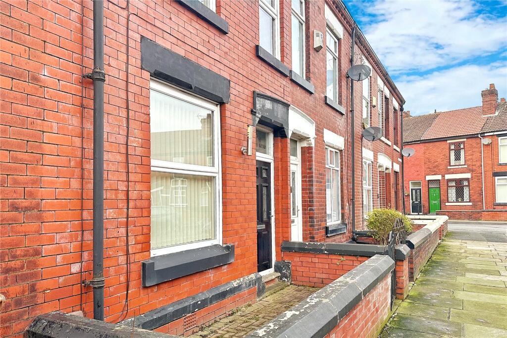 Main image of property: Apsley Road, Denton, Manchester, Greater Manchester, M34