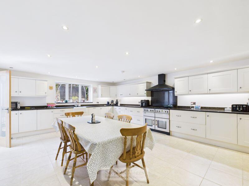 The Witheys, Whitchurch Village, Bristol, BS14 photo 3