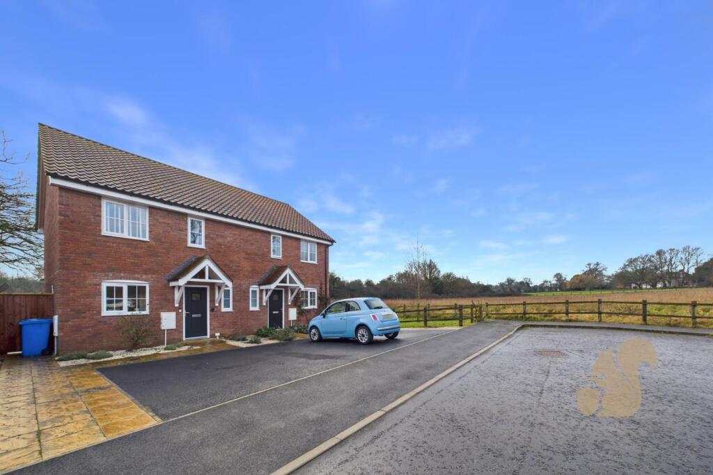 2-bed house on Ladder Field, Sproughton, Ipswich, £125,000