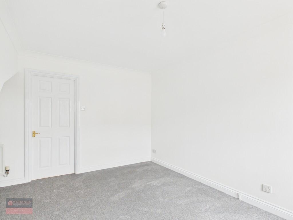 House in Stevenage, Hertfordshire - View 4