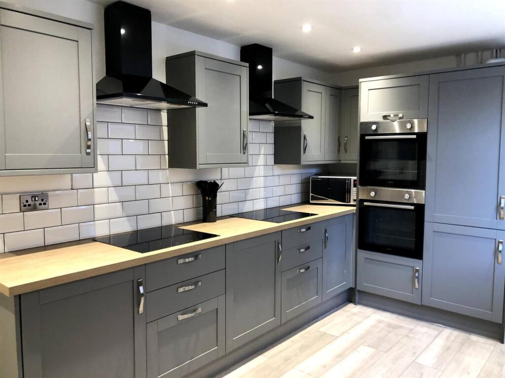 House in Leicester - More