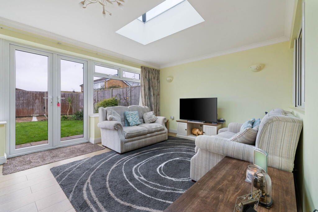 Abbottsbury, Bognor Regis, PO21 4RT photo 2