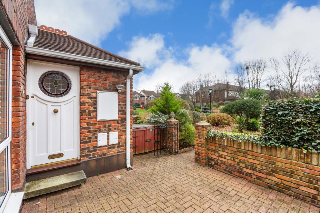 Main image of property: 83 Shrewsbury, Dublin 4, D04 XC64