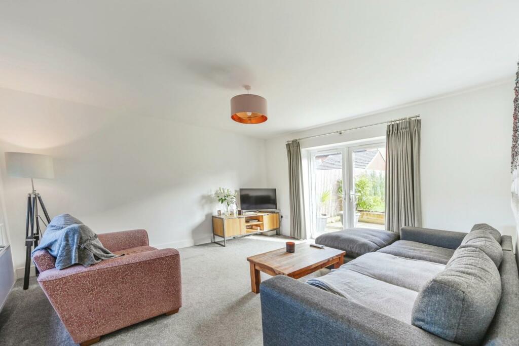 House in Tamworth, Leyfields - View 4