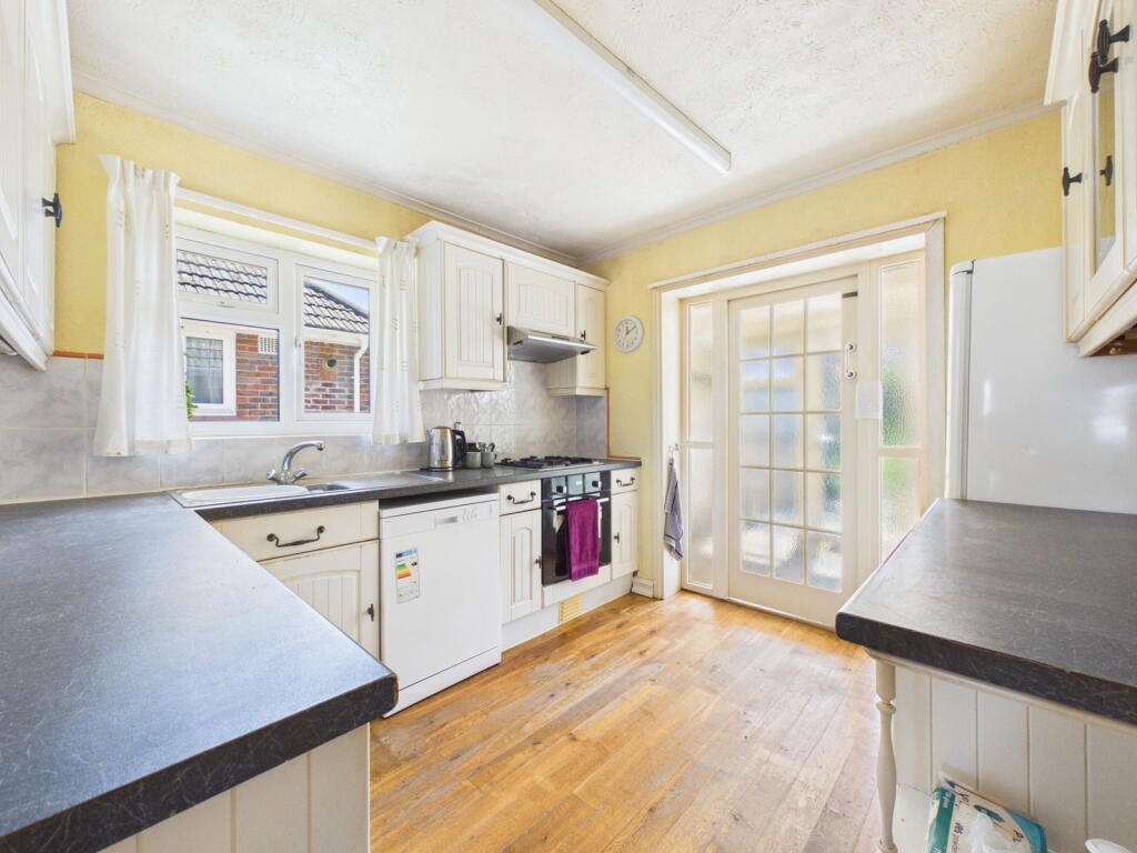 House in Worthing, West Sussex - View 5